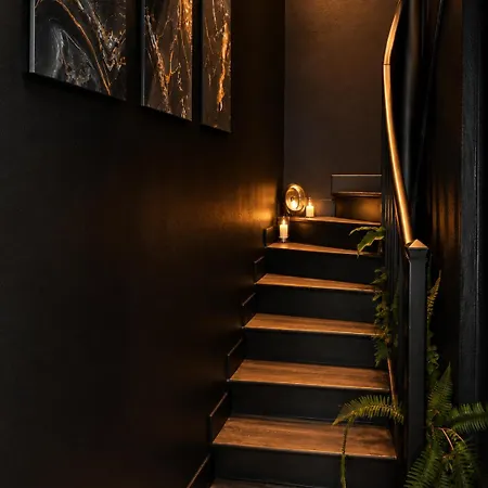 펜션 L'echappee Soleil Couchant Balneo Sauna Massage *